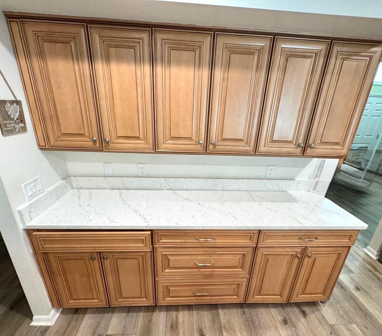 After: Kitchen countertop replacement with quartz